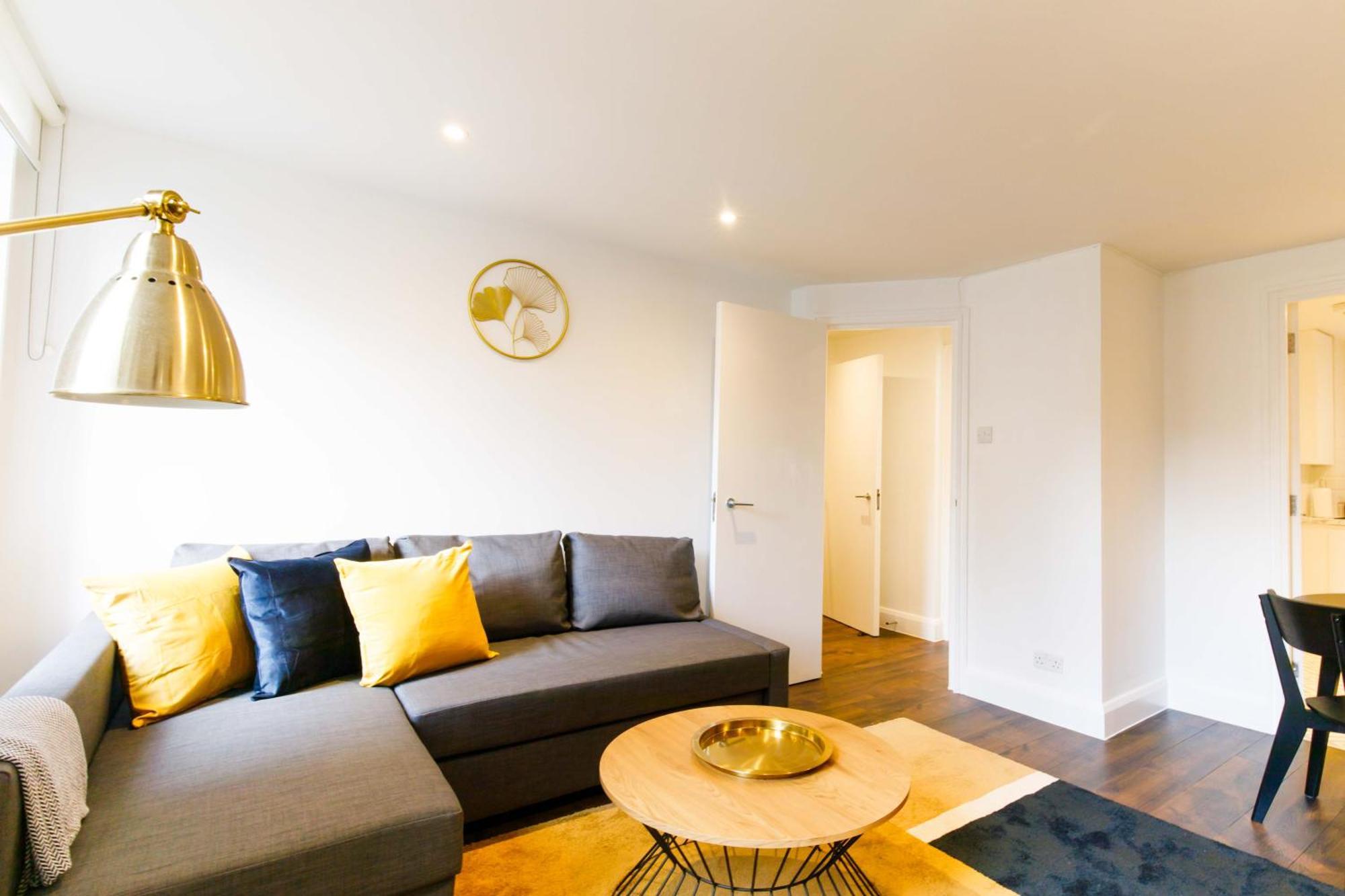 Staylux Carnaby Street Apartament *